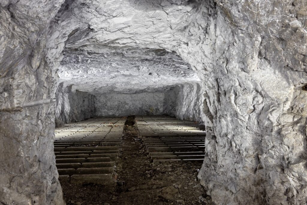 Ancienne salle de stockage de TNT pendant la 2nd guerre mondiale